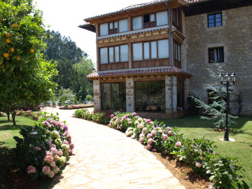 Complejo Rural Spa Hosteria El Pomar Comillas Dış mekan fotoğraf